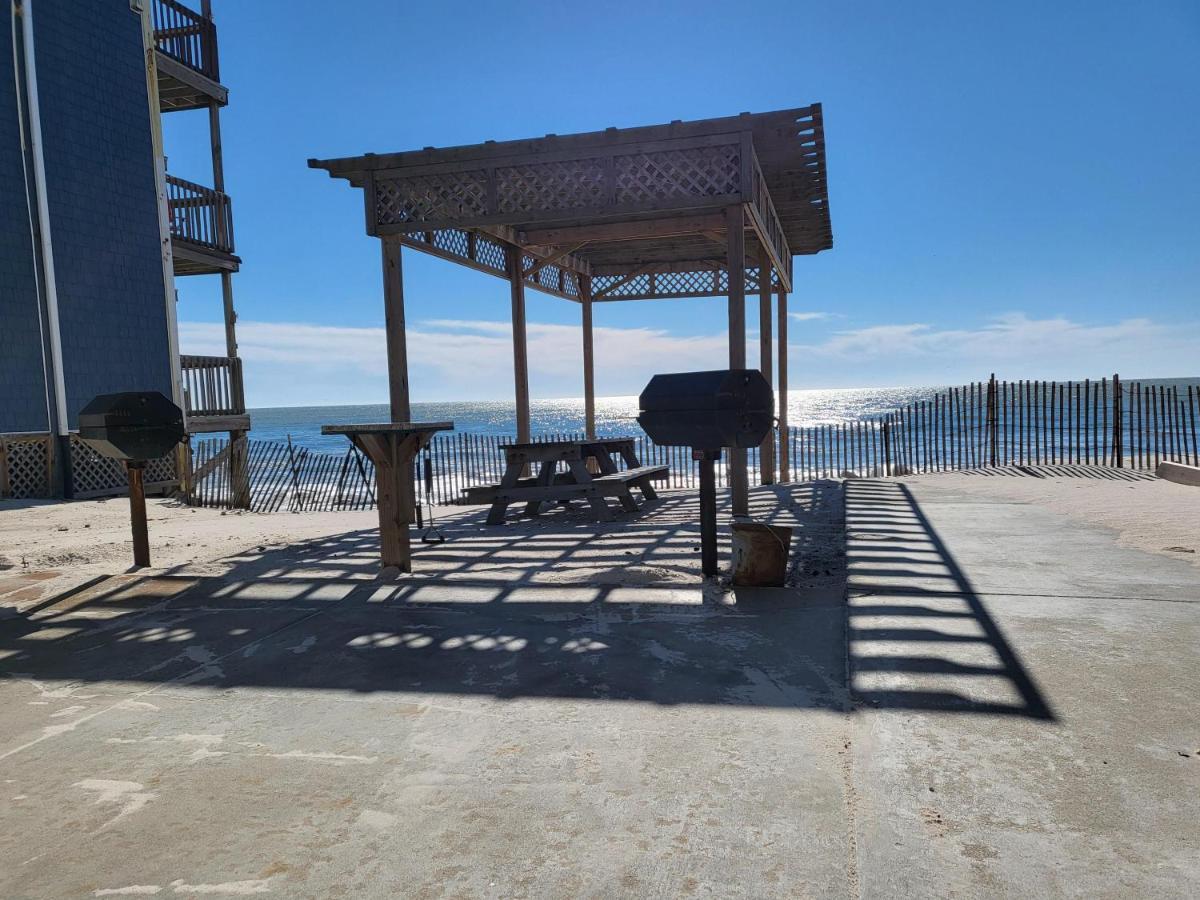 Villa Steps To The Ocean! 129 North Topsail Beach Exterior foto